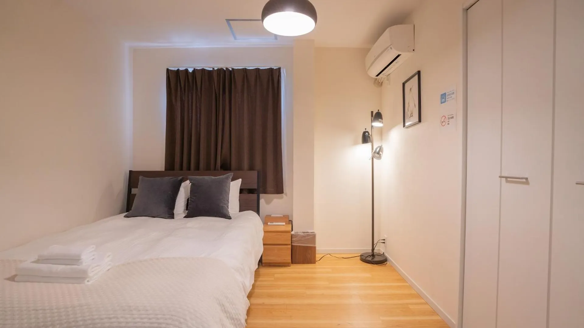 Villa Sumiyoshi Mery: Traditional Townhouse near Sumiyoshi Shrine Osaka Japan